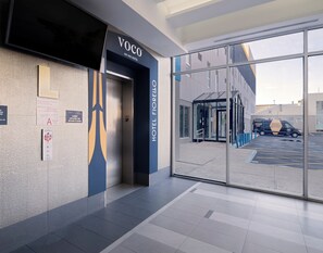 Exterior - voco Fiorello - LaGuardia Airport by IHG (College Point)