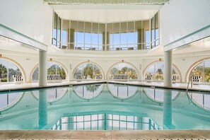 Piscine couverte, piscine extérieure