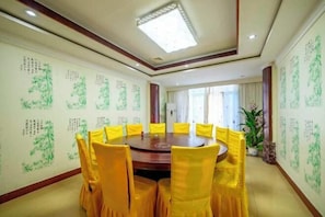 Meeting facility - Farm Features Business Restaurant (Zhangjiajie)