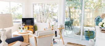 "Lost Loon" Oceanfront Cottage by Roxy Rentals