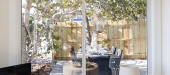 "Lost Loon" Oceanfront Cottage by Roxy Rentals