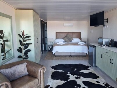 Superior Double or Twin Room with Sea View