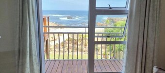 Deluxe Double or Twin Room with Sea View