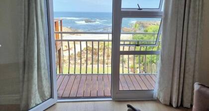 Deluxe Double or Twin Room with Sea View
