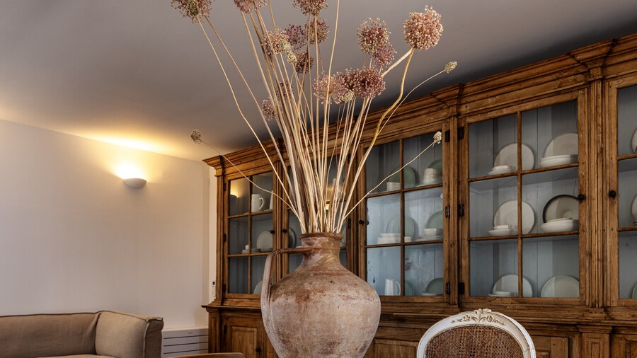 Cenoura-Brava Villas & Suites.
