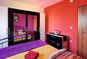 Departamento (Marta - private pool & parking - A1(5) | 3 habitaciones y wifi gratis 