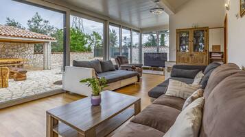 House (Vera - with pool - H(4+1)) | Living room