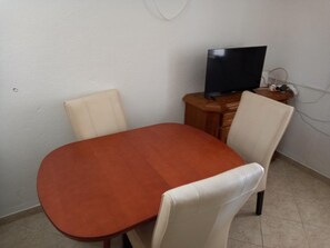 Apartment (Lampone - free private parking - A2(2) | Dining