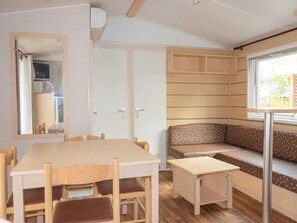 Family Mobile Home | Living area | Table tennis - Camping Pleine Mer (Vias)