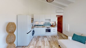 Private kitchen - SUNSEEKER SXM (Orient Bay)
