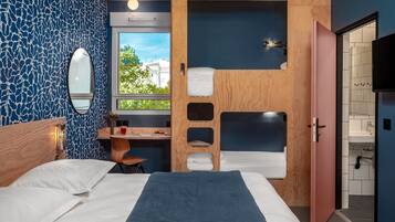 Eklo Family for 4 persons | Soundproofing, WiFi (free), bed sheets