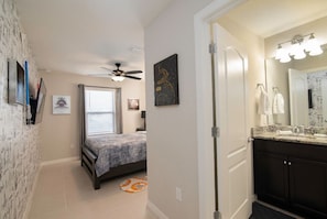 Room - AMAZING DISNEY DREAM HOME - Windsor @ WS 5BD 4.5BR (Kissimmee)