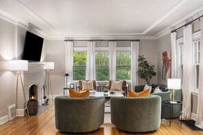 TV, fireplace, offices