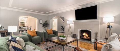 TV, fireplace, offices