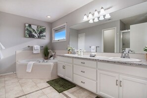 أحواض استحمام، مجففات شعر، مناشف