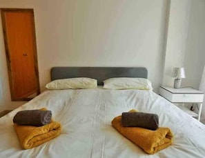 3 camere, ferro/asse da stiro, Wi-Fi, lenzuola