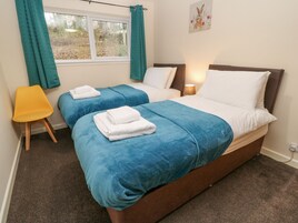 3 bedrooms, individually decorated, individually furnished, free WiFi