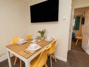 Dining - Wren's Nest Manorcombe (Gunnislake)