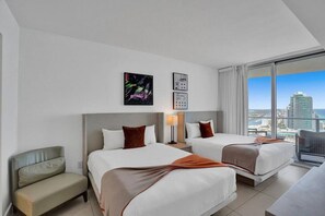 2 soverom, strykejern/-brett, reiseseng for barn og wi-fi