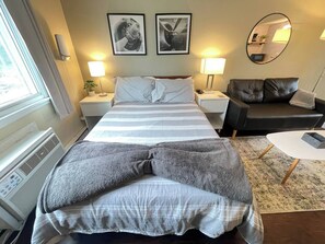 Desk, iron/ironing board, free WiFi, bed sheets