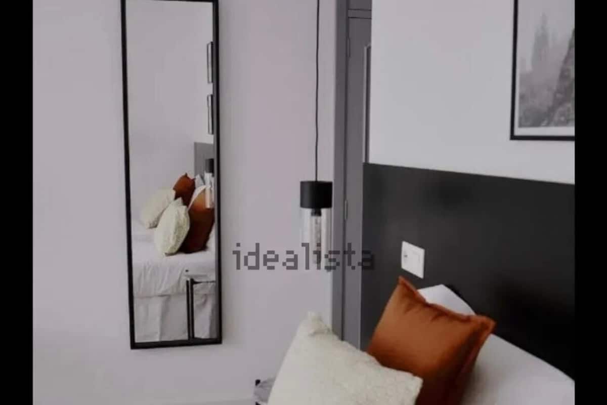 Chambre Double, vue ville