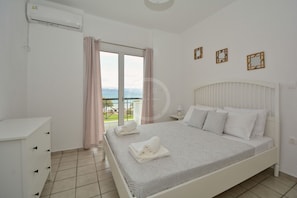 2 makuuhuonetta, silitysrauta/-lauta, ilmainen Wi-Fi, vuodevaatteet