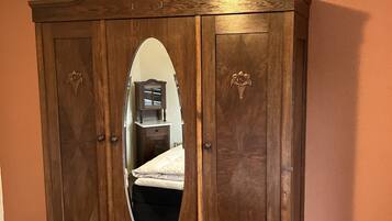 2 slaapkamers, wifi, beddengoed