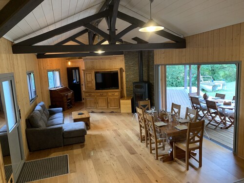 Wooden villa in the heart of nature + heated pool + spa + ocean pools in Soulac
