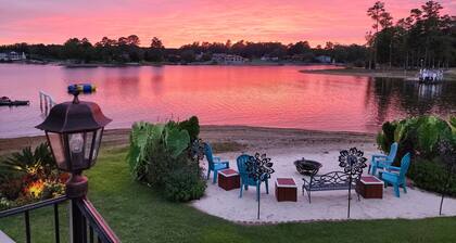 Island's Sunset Green Guest Room on Beautiful Lake Murray