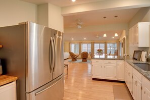 Interior - Falmouth Vacation Rental On Highland Lake! (Falmouth)