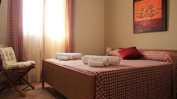 2 camere, ferro/asse da stiro, culla da viaggio, Wi-Fi gratuito