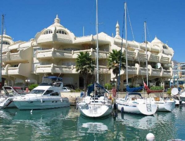 Marina