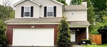 Cozy Louisville Retreat