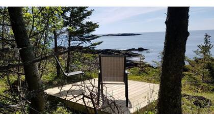 Bay of Fundy Seaside Cottage