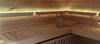 Modern vacation apartment from March 2026 with private sauna area