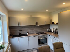 冰箱、烤箱、炉灶、洗碗机