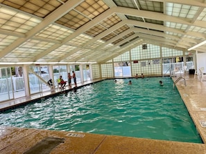 Indendørs pool, opvarmet pool