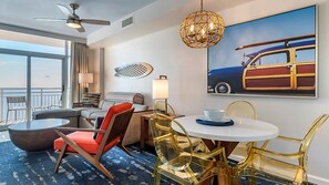 Televisión, monitor de computadora y impresora 