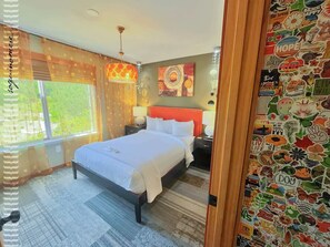 2 bedrooms, iron/ironing board, free WiFi, bed sheets - Tide Pool Cabin, a Soquinomere Private Hotel on the Dunes, Downtown Ocean Shores (Ocean Shores)