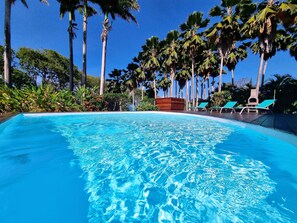 Piscine extérieure