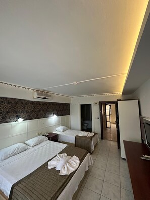 Standard Room | Minibar, in-room safe, soundproofing, iron/ironing board - Eras Hotel (Alanya)