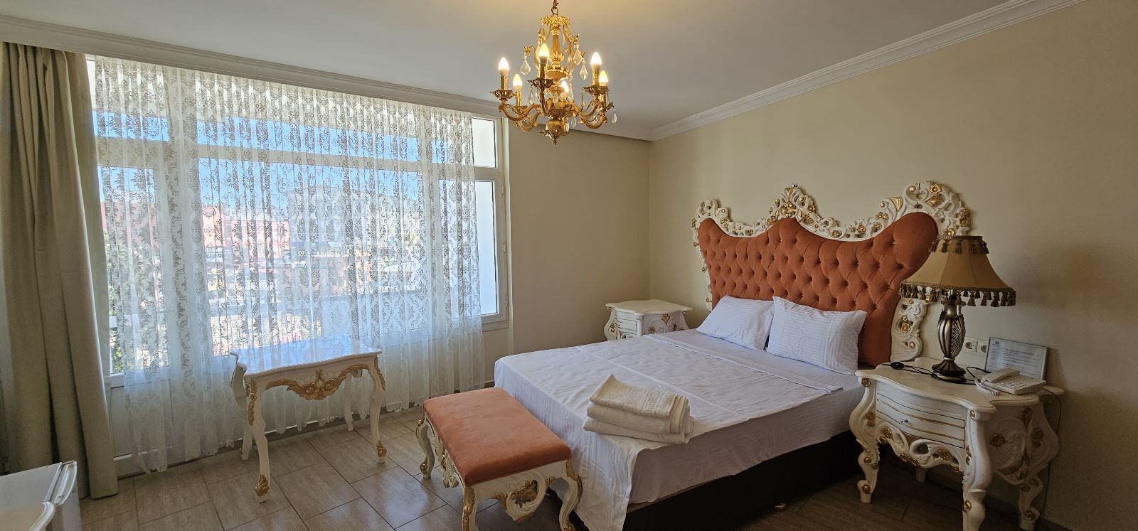 Literie de qualité supérieure, minibar, coffres-forts dans les chambres