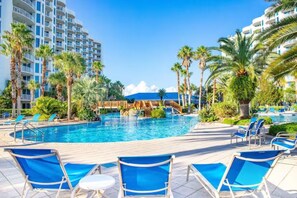 Outdoor pool, a heated pool - 2311 Gorgeous 2bdrm ~ Super Special ~ Book June 17th ~ Lagoon Pool ~ Resort Bar (Destin)