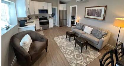 Chic & intimate 2 bedroom