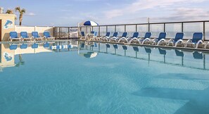 Udendørs pool, opvarmet pool
