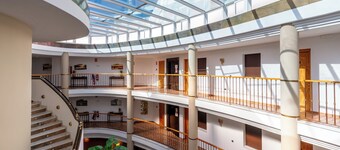 Hotel Hacienda Santa Barbara