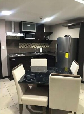 Dining - Perfect Family Stay, 2 Beds Las Penas - Bellini! (Guayaquil)