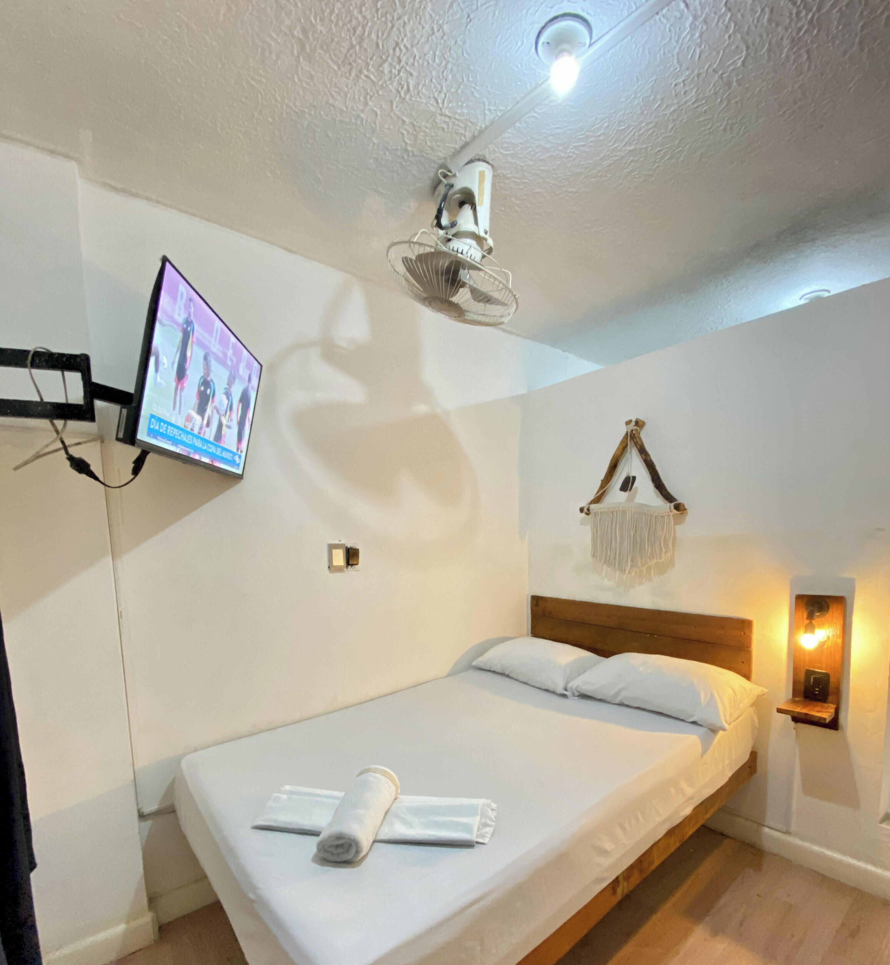 Economy Room | Hypo-allergenic bedding available, blackout drapes, WiFi (free)