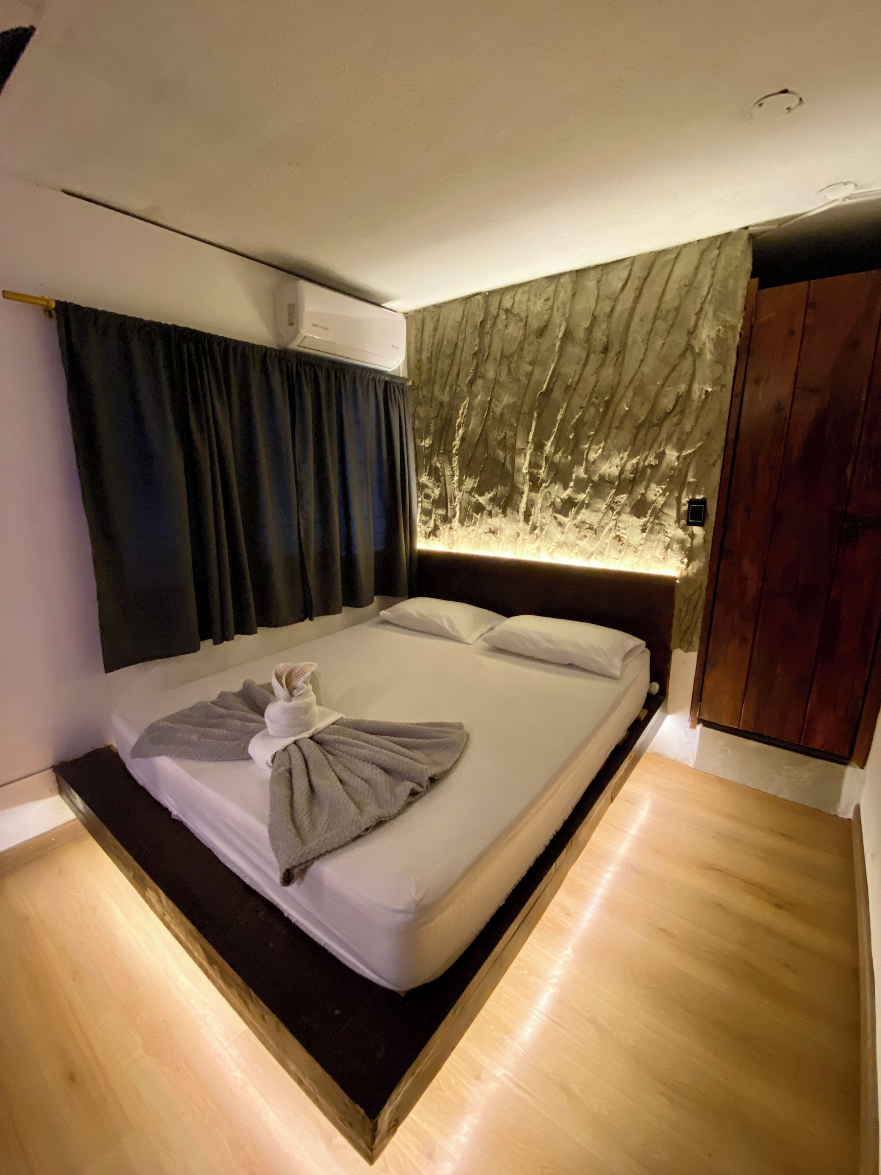 Suite Studio Exclusive