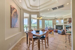 Dining - Infinity Pool: Stunning Home in Cave Creek! (Cave Creek)
